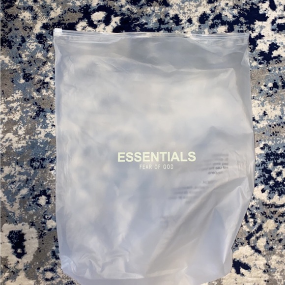 Essentials Hoodie XL - Picture 5 of 5